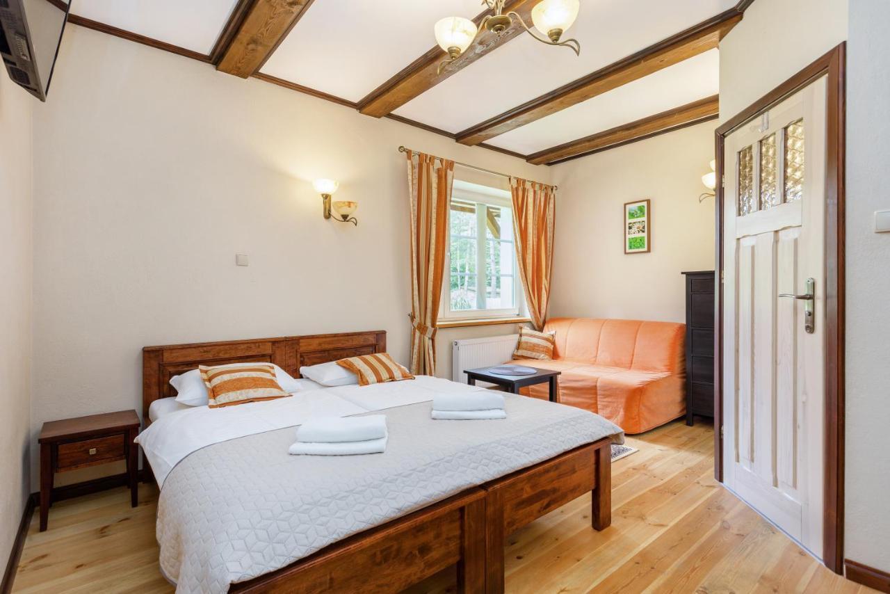 Mazurska Lesniczowka Nowy Zyzdroj Bed & Breakfast Ngoại thất bức ảnh