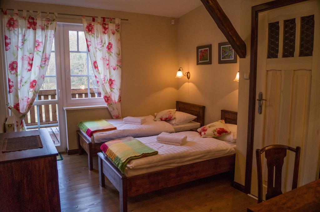 Mazurska Lesniczowka Nowy Zyzdroj Bed & Breakfast Phòng bức ảnh